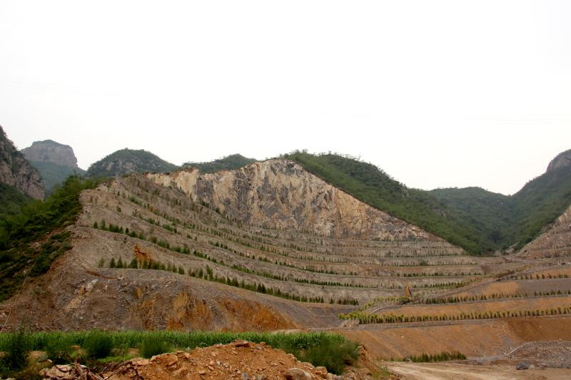 洛南縣四皓富利采石場礦山地質(zhì)環(huán)境治理項目